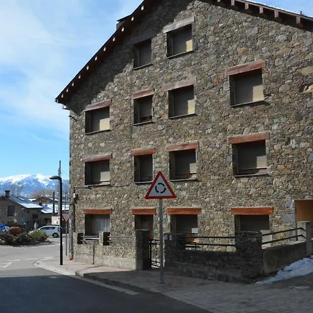 La Rotonda De *